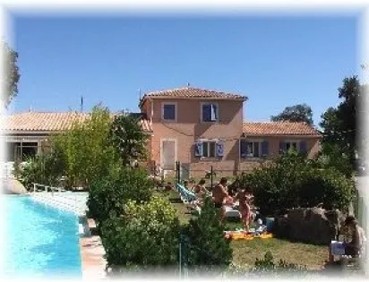 Flower Camping Le Martinet Rouge