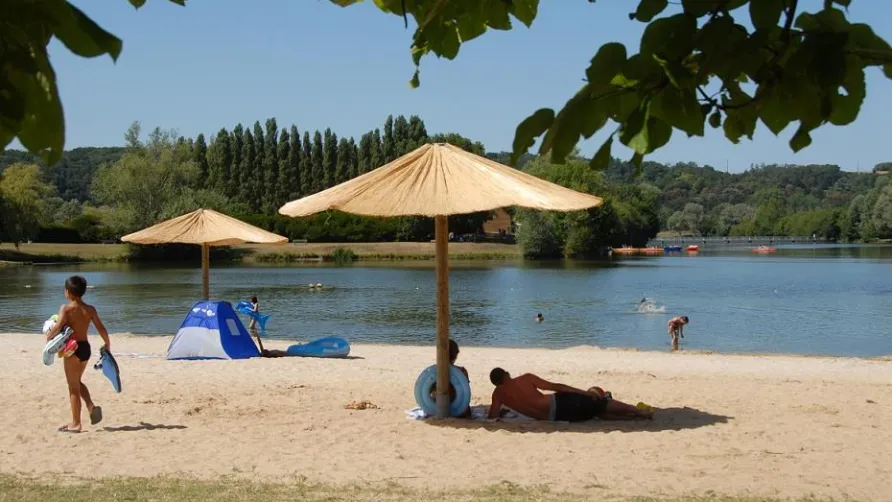 Camping du Lac des Varennes