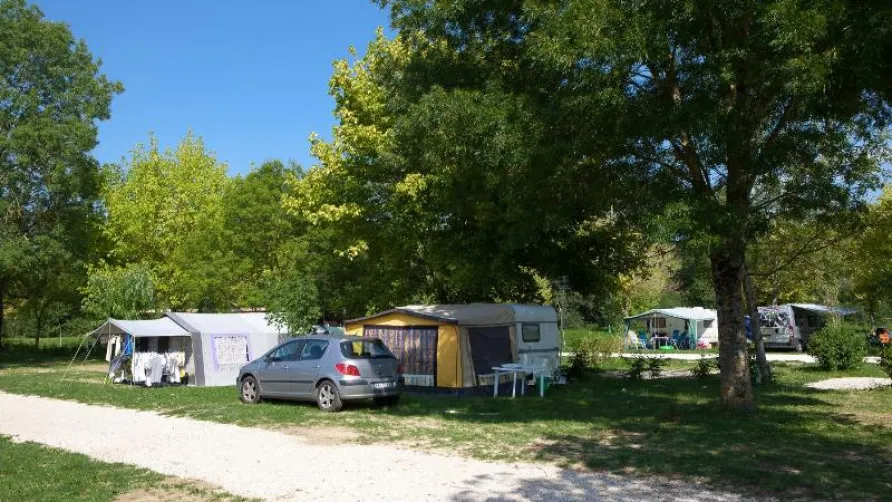 Camping Les Bords de Loue