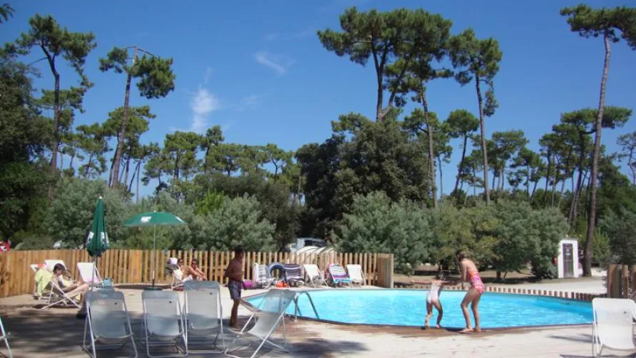 Huttopia Oléron les Pins
