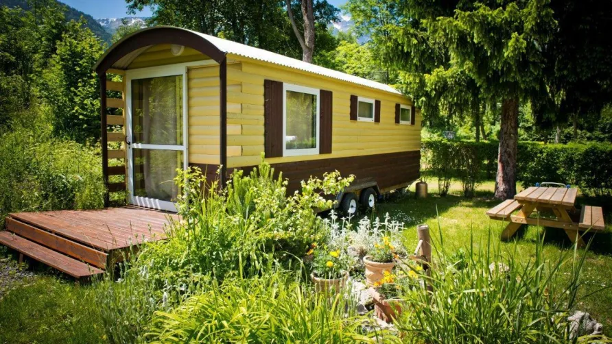 Flower Camping  A La Rencontre du Soleil