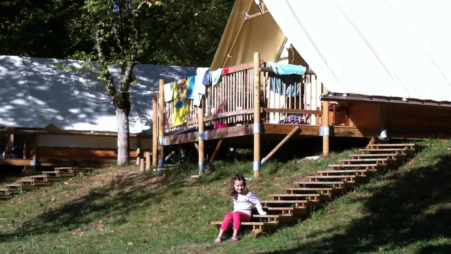 Camping Xtrem Village
