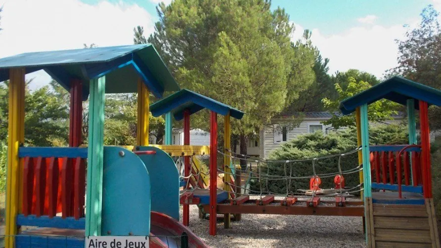 Domaine Camping  Les Roches