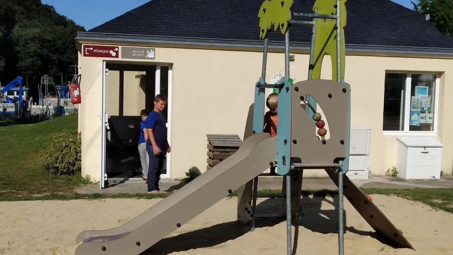 Camping Mirabel Les 4 Vaulx