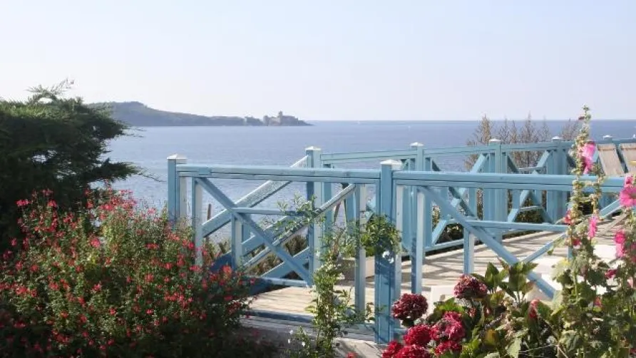 Camping Mirabel La Crique