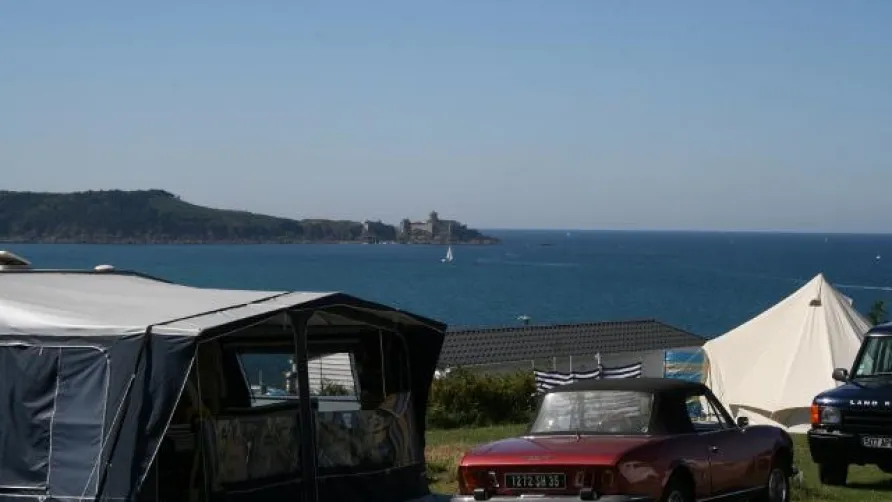 Camping Mirabel La Crique