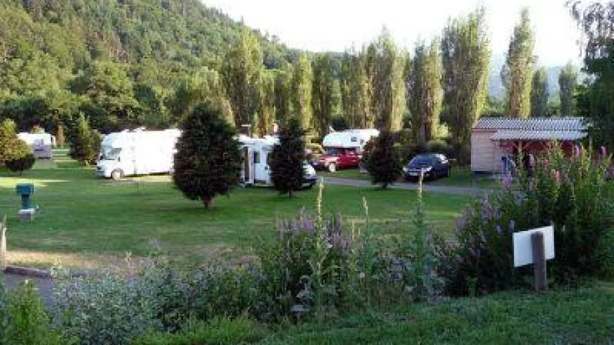 CAMPING LES BOMBES