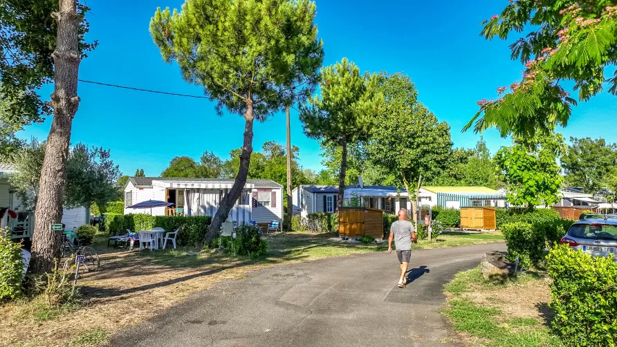 Camping Le Lagon Bleu