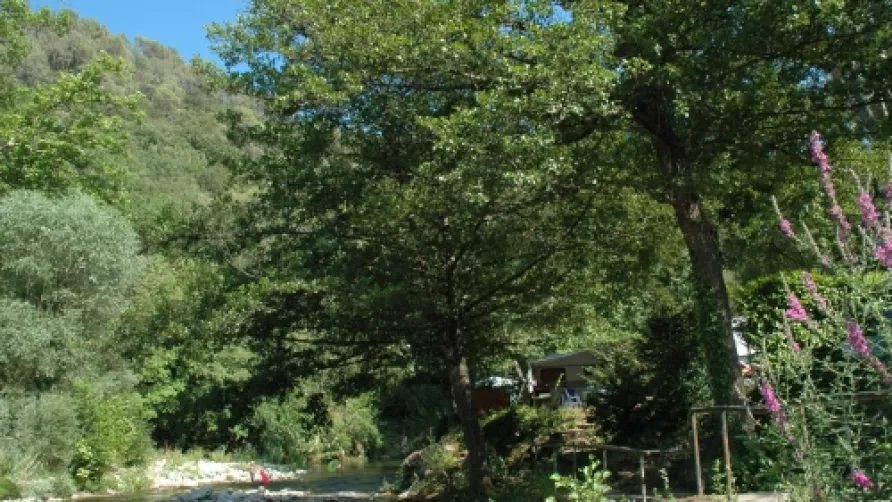 Camping Au Vallon Rouge