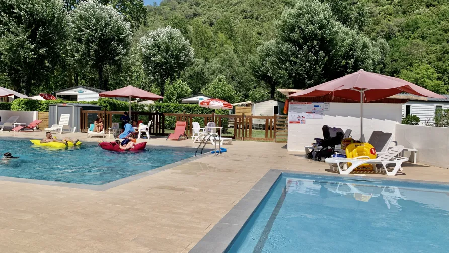 Camping Au Vallon Rouge