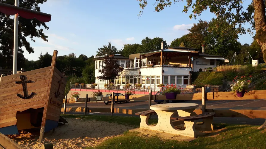 KNAUS Campingpark Hennesee