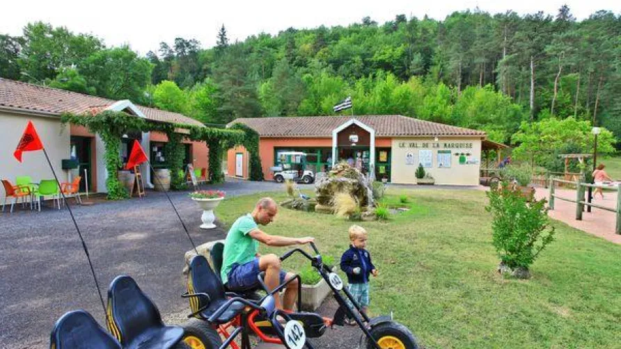 Flower Camping Le Val de la Marquise