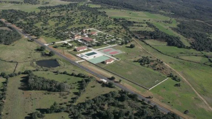 Camping y Bungalows Sierra de la Culebra
