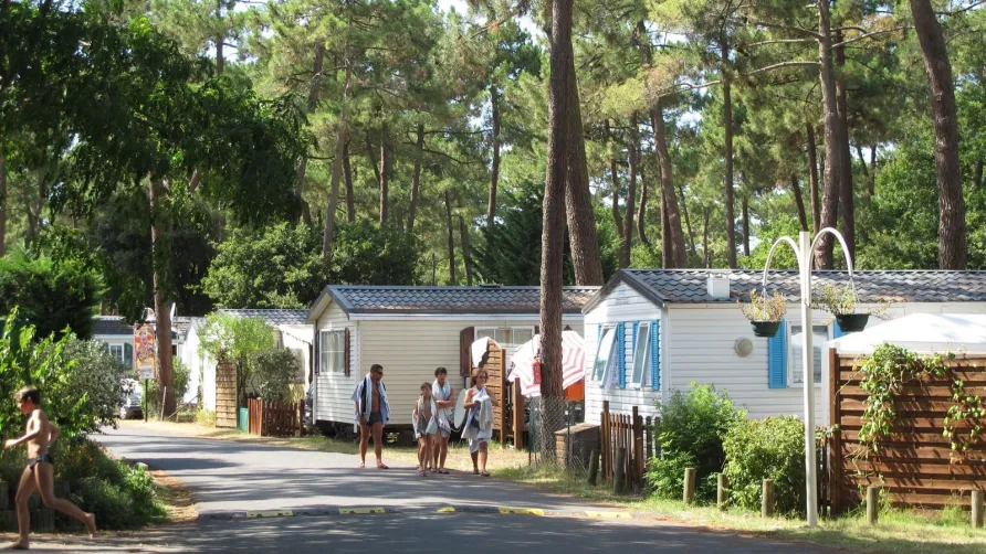 Camping Eden Villages Palmyre Loisirs