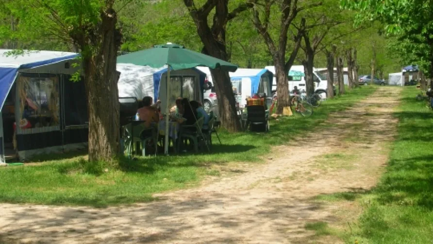 CAMPING LES FOULONS