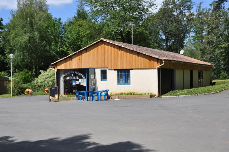 Flower Camping de Rouffiac