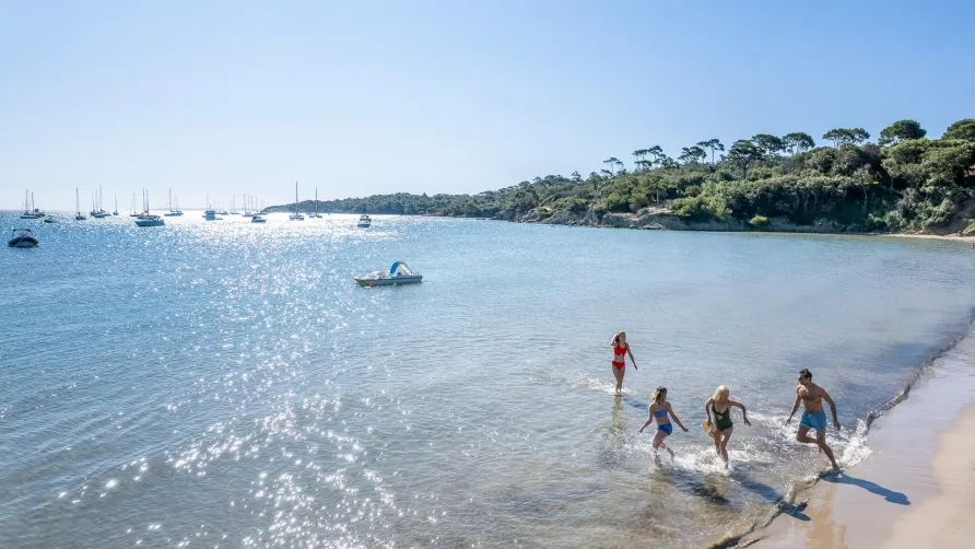 Camping Tikayan Le Méditerranée