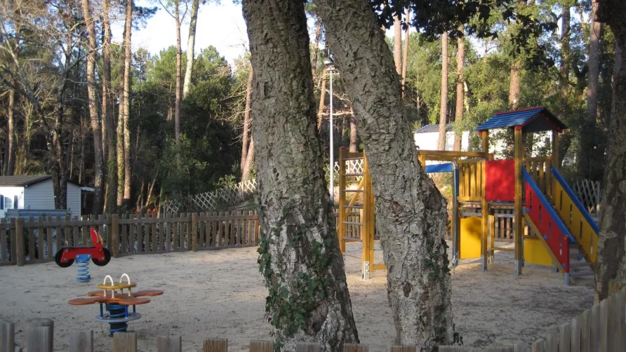 Camping Village Vacances Les Deux Etangs