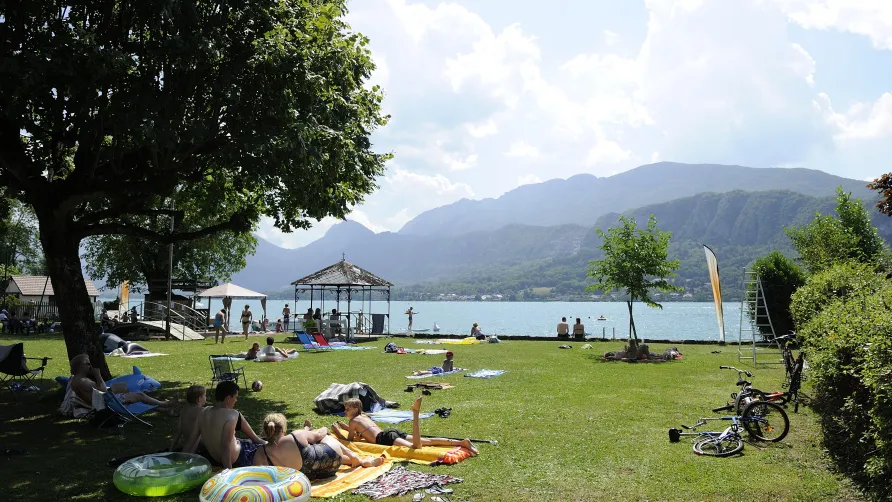 Camping La Chapelle Saint Claude