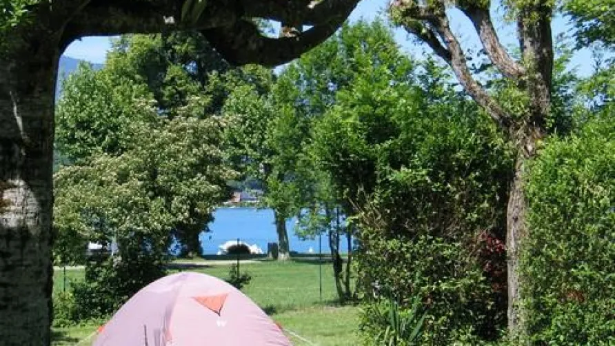 Camping La Chapelle Saint Claude