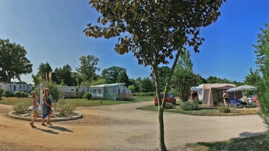 LE VILLAGE DE FLORINE