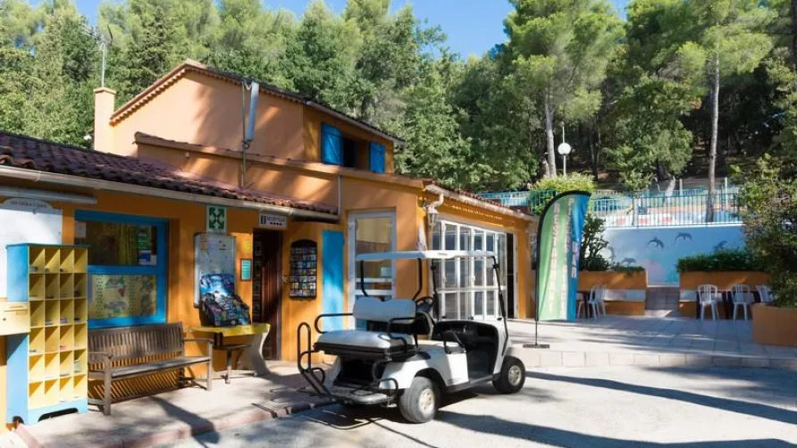 Camping Les Playes