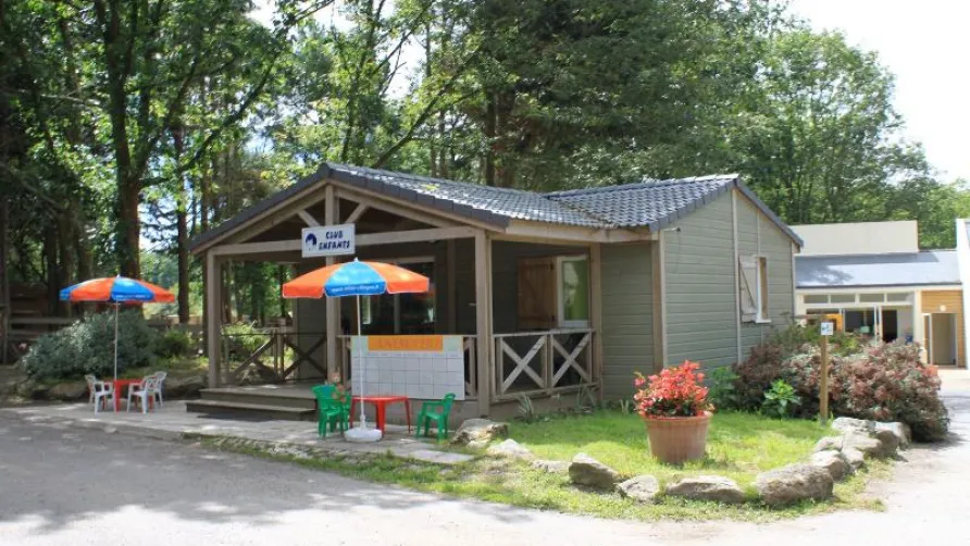 Camping Eden Villages Le Domaine de Bréhadour