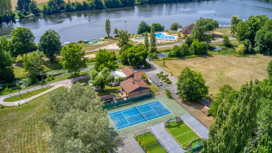 Flower Camping LES BERGES DE LA DORDOGNE