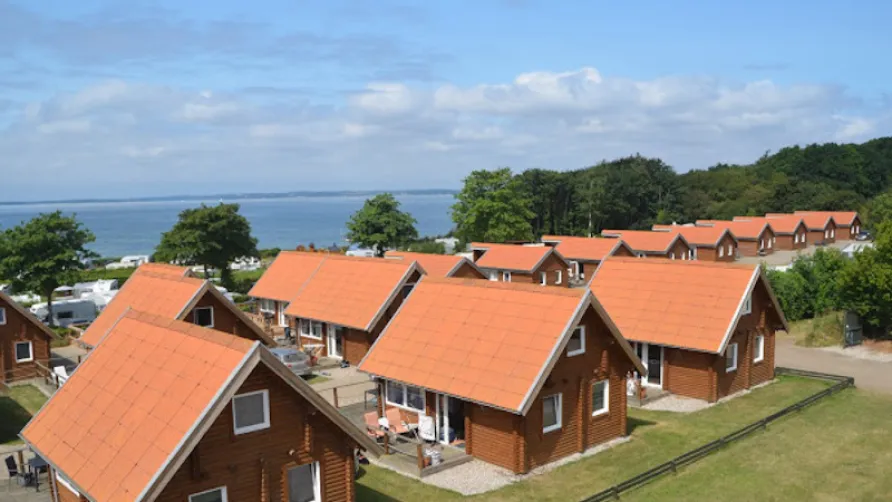 Emmerbølle Strand Camping - Feriepark Langeland