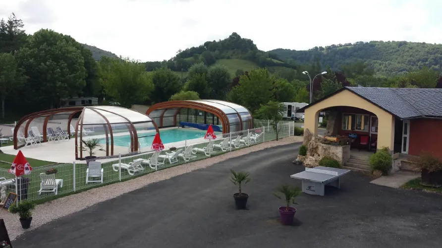 Camping LES CALQUIERES
