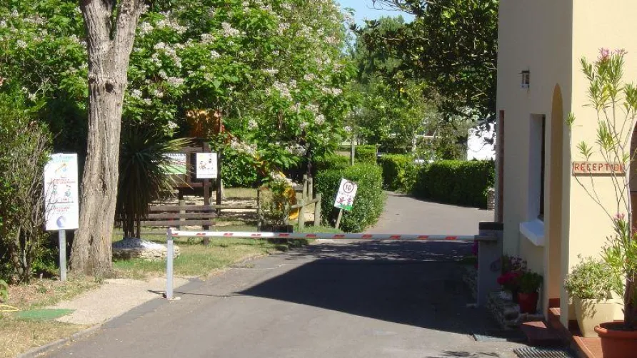 Camping Les Flots de l'Océan