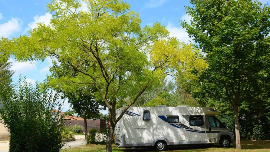 Camping du Lac de Saint Cyr