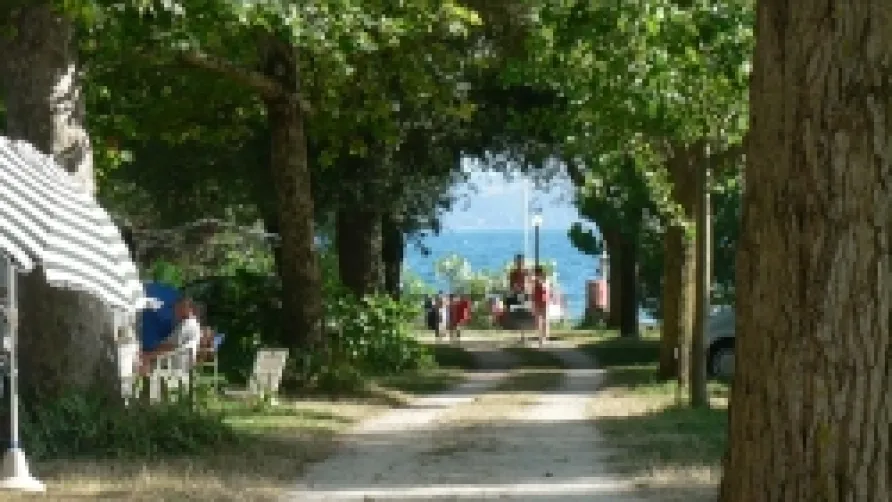 INTERNATIONAL GLAMPING LAGO DI BRACCIANO