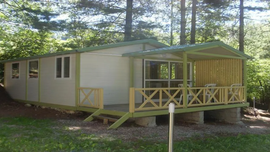Camping PARC DE PALETES
