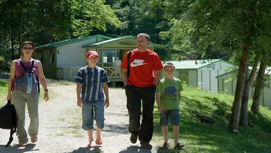 Camping PARC DE PALETES