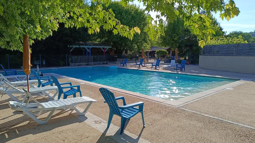 Camping Au Fil de l'Eau