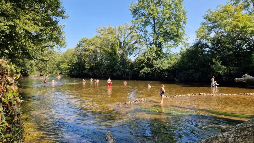 Camping Au Fil de l'Eau