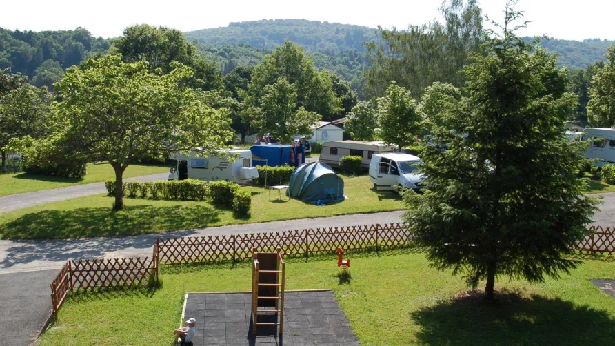 Camping L'Ecrin Nature