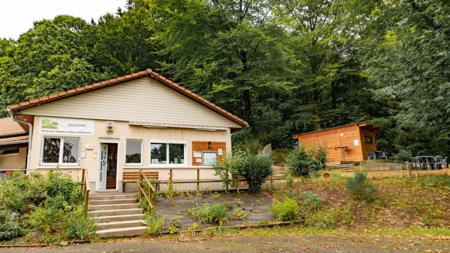 Camping L'Ecrin Nature