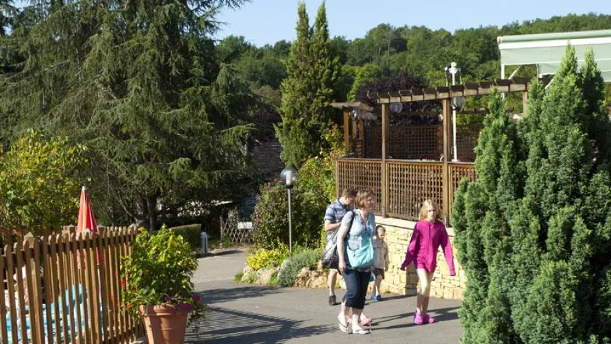 ROMANEE Grottes de Roffy