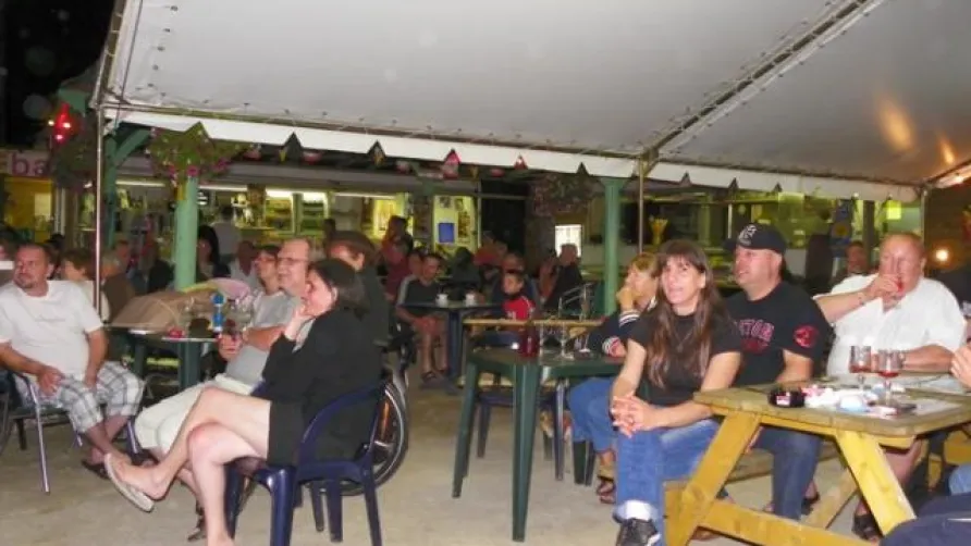 CAMPING LE ROCHER DE LA GRANELLE