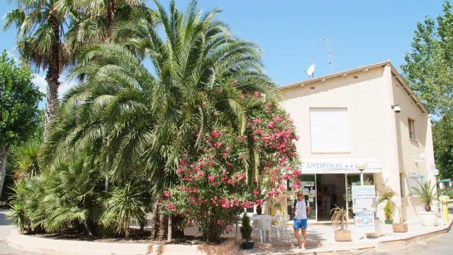 France Loc - Camping ANTIPOLIS