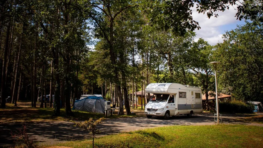 Camping Domaine Le Quercy