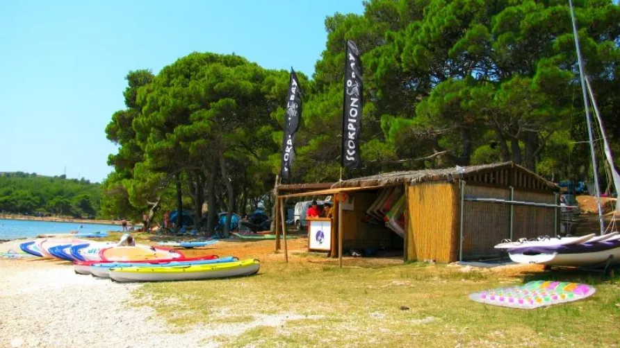Arena One 99 Glamping
