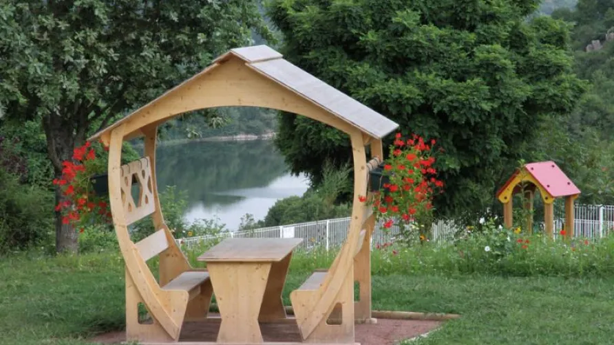 Flower Camping de Mars