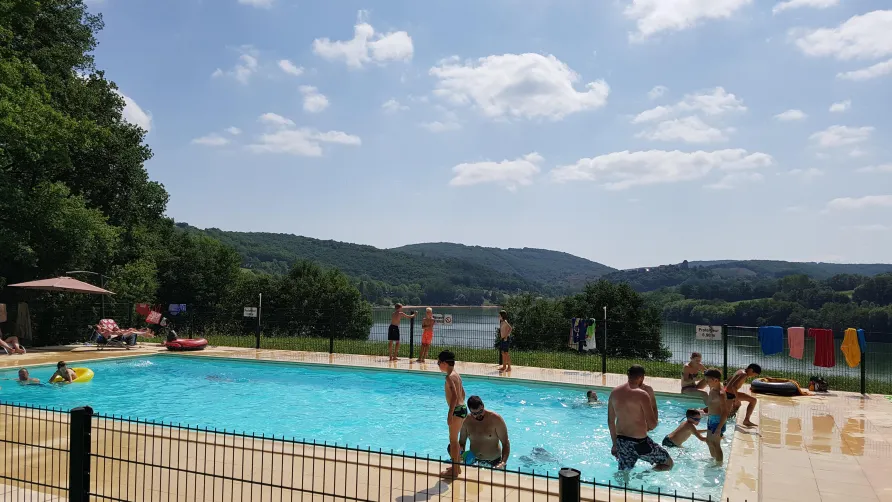 Flower Camping du Lac du Causse