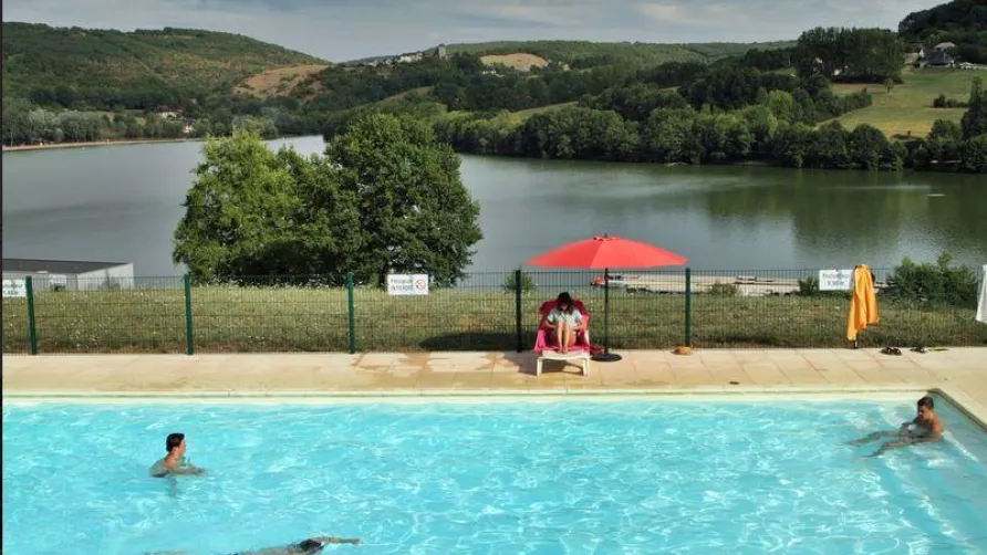 Flower Camping du Lac du Causse