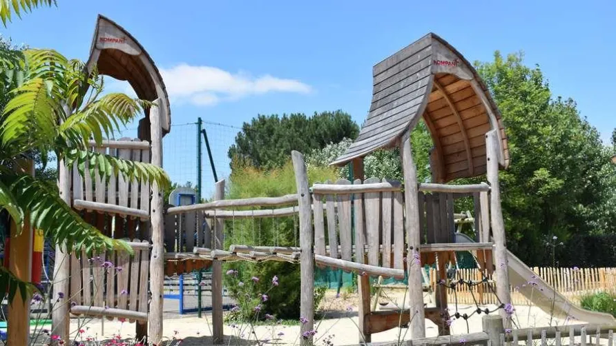 Flower Camping Le Petit Paris