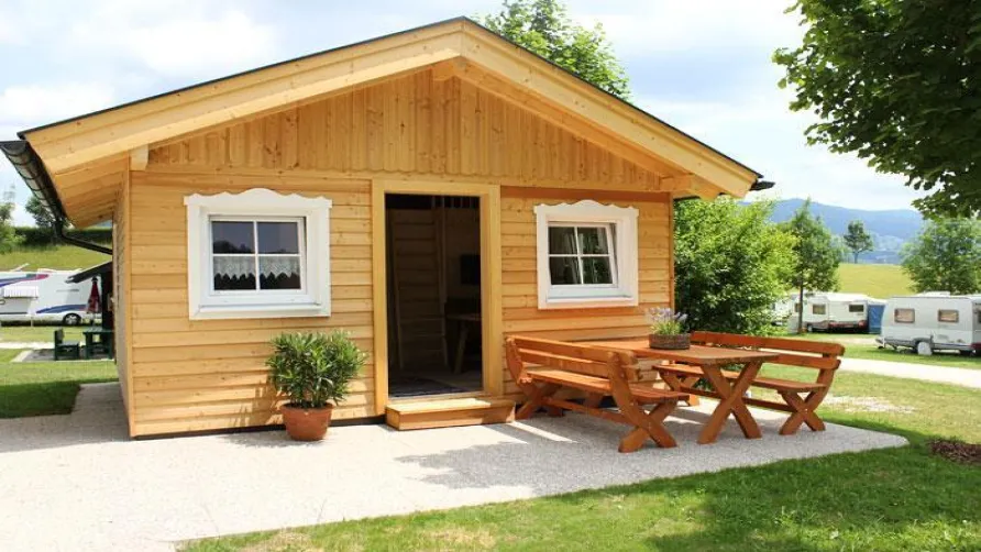 CAMP MondSeeLand