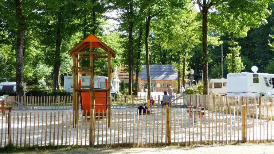 Camping Seasonova La Forêt